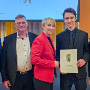 Berlins Bester im Handwerk: Unser B.I.N.S.S.-Azubi wird im Roten Rathaus ausgezeichnet